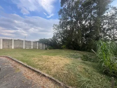 Lote/Terreno à venda, 650m² no Marambaia, Vinhedo