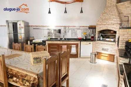 Sobrado com 3 Quartos à venda, 97m² no Vila Formosa, Jacareí