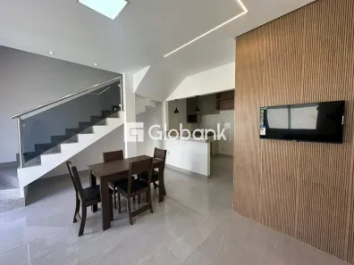 Casa com 2 Quartos para alugar, 62m² no Alto Floresta, Montes Claros