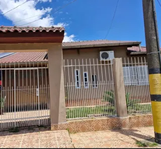 Casa com 2 Quartos à venda, 140m² no Olaria, Canoas