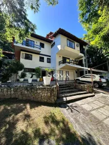 Casa de Condomínio com 4 Quartos à venda, 500m² no Itaipu, Niterói