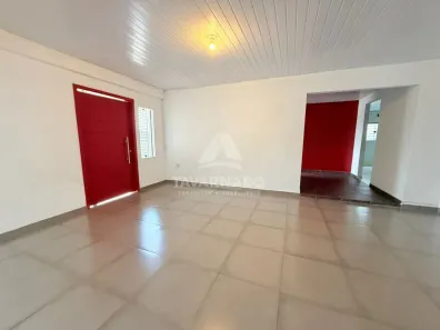 Casa com 3 Quartos à venda, 157m² no Nova Rússia, Ponta Grossa