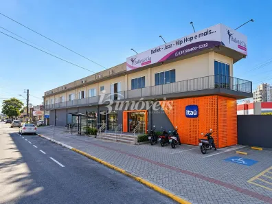 Sala Comercial para alugar, 166m² no São João, Itajaí