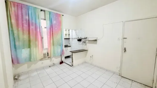 Kitnet com 1 Quarto à venda, 29m² no Copacabana, Rio de Janeiro