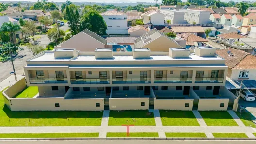 Sobrado com 3 Quartos à venda, 117m² no Santa Felicidade, Curitiba