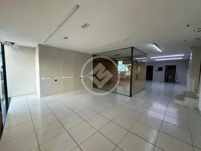 Sala Comercial para alugar, 132m² no Duque de Caxias, Cuiabá