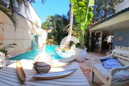 Casa com 3 Quartos à venda, 246m² no Maravista, Niterói