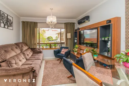 Apartamento com 2 Quartos à venda, 75m² no Passo da Areia, Porto Alegre