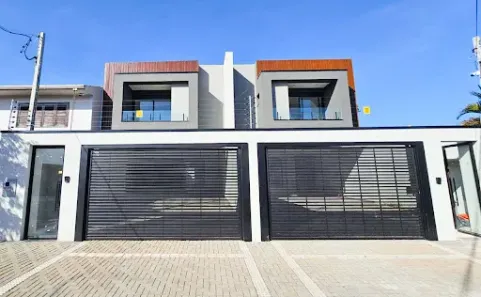 Sobrado com 3 Quartos à venda, 231m² no Maria Luiza, Cascavel