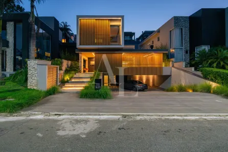 Casa com 4 Quartos à venda, 456m² no Tamboré, Barueri