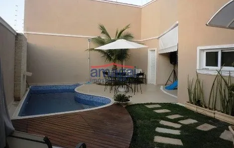Sobrado com 4 Quartos à venda, 444m² no Loteamento Villa Branca, Jacareí