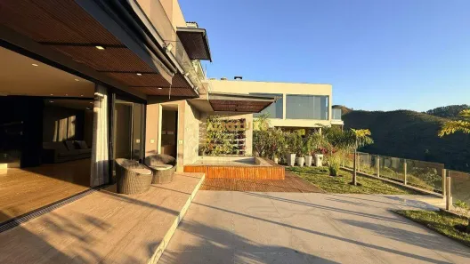 Casa com 4 Quartos à venda, 445m² no Vale dos Cristais, Nova Lima
