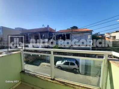 Casa de Condomínio com 4 Quartos para alugar, 216m² no Anil, Rio de Janeiro