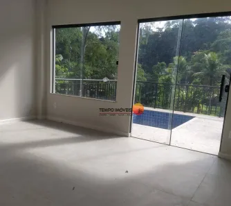 Casa com 3 Quartos à venda, 135m² no Itaipu, Niterói