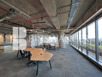 Sala Comercial para alugar, 1600m² no Itaim Bibi, São Paulo