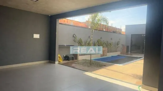 Casa com 4 Quartos para alugar, 240m² no Saltinho, Paulínia