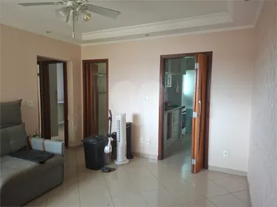 Apartamento com 2 Quartos para alugar, 50m² no Parque Maria Domitila, São Paulo