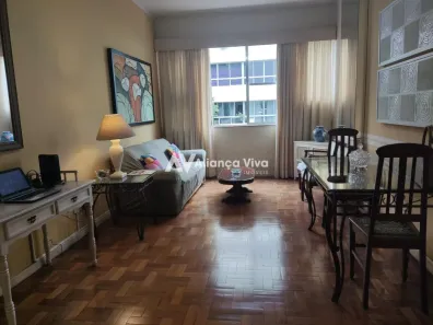 Apartamento com 2 Quartos à venda, 61m² no Copacabana, Rio de Janeiro