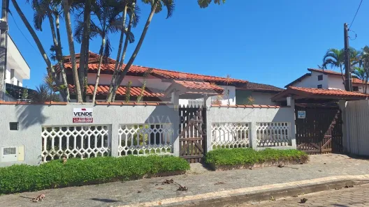 Casa com 3 Quartos à venda, 203m² no Recanto Som do Mar, Caraguatatuba