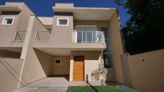 Sobrado com 3 Quartos à venda, 168m² no Barra do Saí, Itapoá