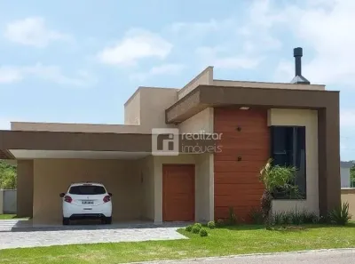 Casa de Condomínio com 3 Quartos à venda, 682m² no São João do Rio Vermelho, Florianópolis