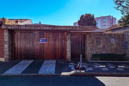 Casa com 4 Quartos à venda, 246m² no Jardim Cândida, Araras