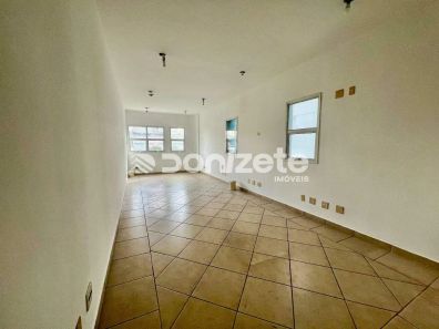 Sala Comercial à venda, 38m² no Vila Guiomar, Santo André