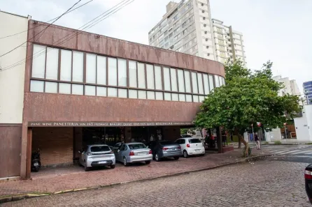 Ponto Comercial para alugar, 451m² no Cambuí, Campinas