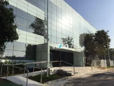 Sala Comercial para alugar, 5445m² no Lapa de Baixo, São Paulo