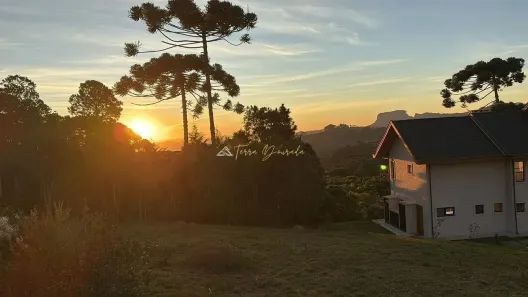 Lote/Terreno à venda, 1100m² no , Campos do Jordão