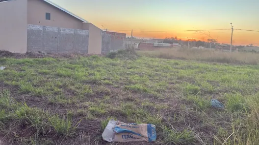 Lote/Terreno à venda, 200m² no Lago Sul, Bady Bassitt