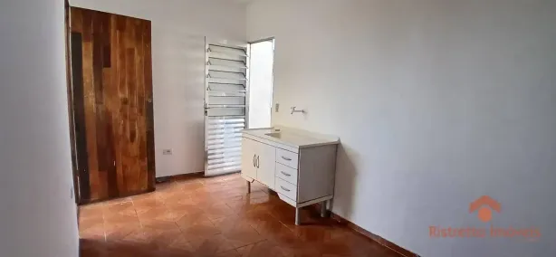 Casa com 1 Quarto para alugar, 40m² no Bussocaba, Osasco