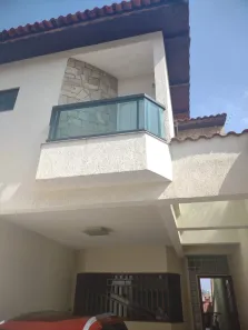 Sobrado com 3 Quartos à venda, 220m² no Vila Califórnia, São Paulo