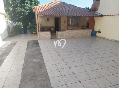 Casa com 3 Quartos à venda, 100m² no Vila Flávia, Duque de Caxias