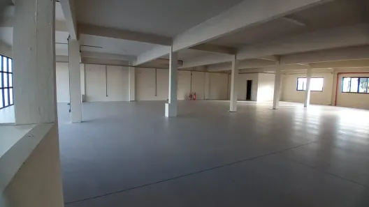 Ponto Comercial para alugar, 300m² no Vila Operária, Itajaí