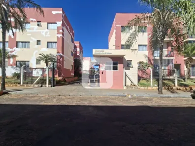 Apartamento com 2 Quartos para alugar, 55m² no Granada, Uberlândia