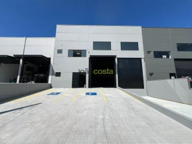 Galpão/Depósito/Armazém para alugar, 650m² no Pachecos, Palhoça