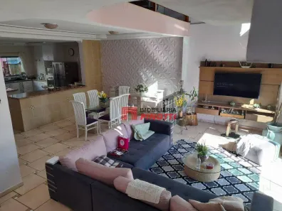 Sobrado com 3 Quartos à venda, 289m² no Demarchi, São Bernardo do Campo