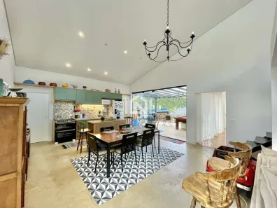 Casa com 3 Quartos à venda, 277m² no Chácara Eliana, Cotia