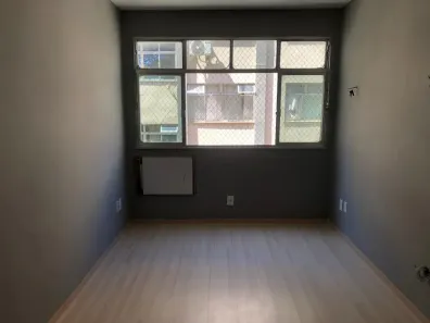 Apartamento com 2 Quartos à venda, 45m² no Laranjeiras, Rio de Janeiro