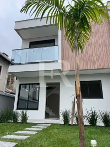 Sobrado com 3 Quartos à venda, 124m² no Ingleses do Rio Vermelho, Florianópolis