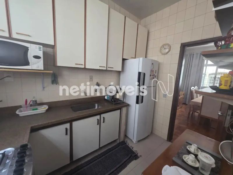 Apartamento com 3 quartos — Santo Antônio, Belo Horizonte