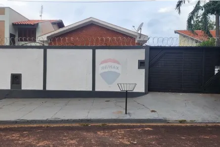 Casa com 3 Quartos à venda, 211m² no Vila Harmonia, Araraquara