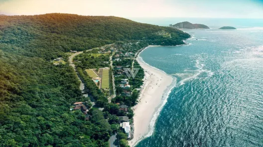 Lote/Terreno à venda, 207m² no Prainha, Matinhos
