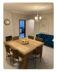 Casa com 4 Quartos para alugar, 235m² no Pantanal, Florianópolis