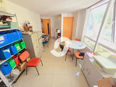 Sala Comercial à venda, 20m² no Santa Rosa, Niterói