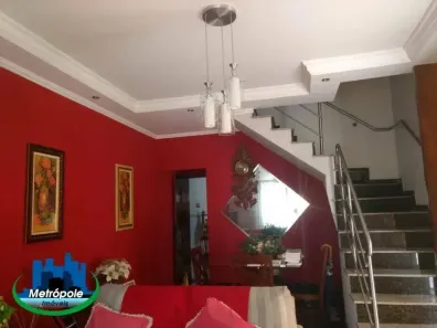 Sobrado com 4 Quartos à venda, 200m² no Jardim Valéria, Guarulhos