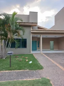 Casa com 3 Quartos à venda, 216m² no Jardins Lisboa, Goiânia