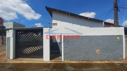 Casa com 3 Quartos para alugar, 140m² no Núcleo Residencial Silvio Vilari, São Carlos