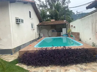 Casa com 2 Quartos à venda, 64m² no Barroco (Itaipuaçu), Maricá